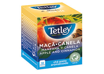 Schwarzer Tee mit Apfel und Zimt