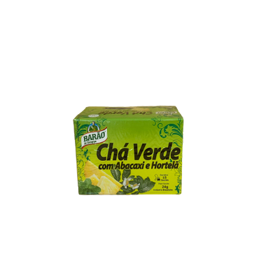 Grüner Tee mit Ananas und Minze